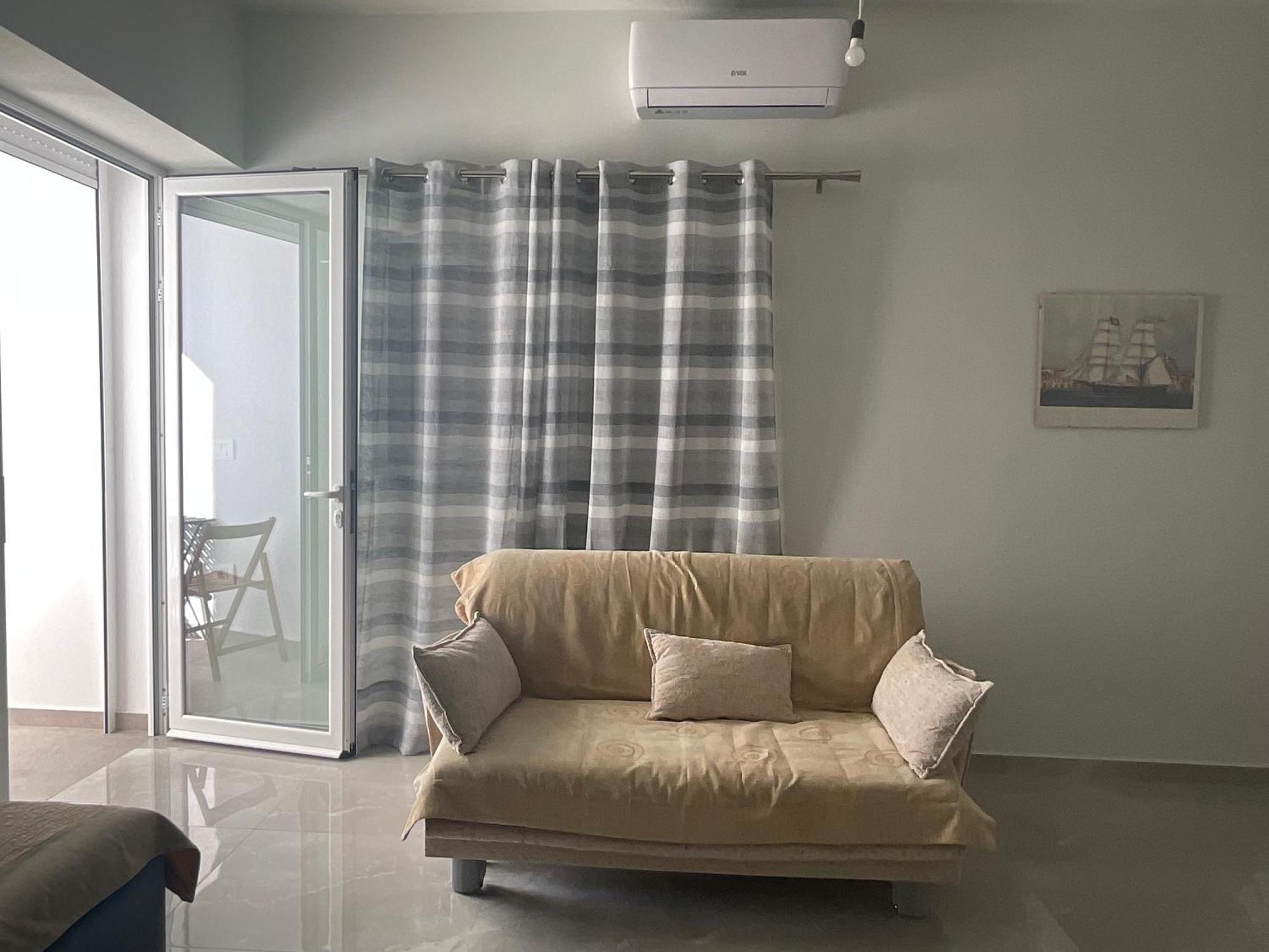 Mojito Beach Apartments With Free Parking Saranda Chambre photo