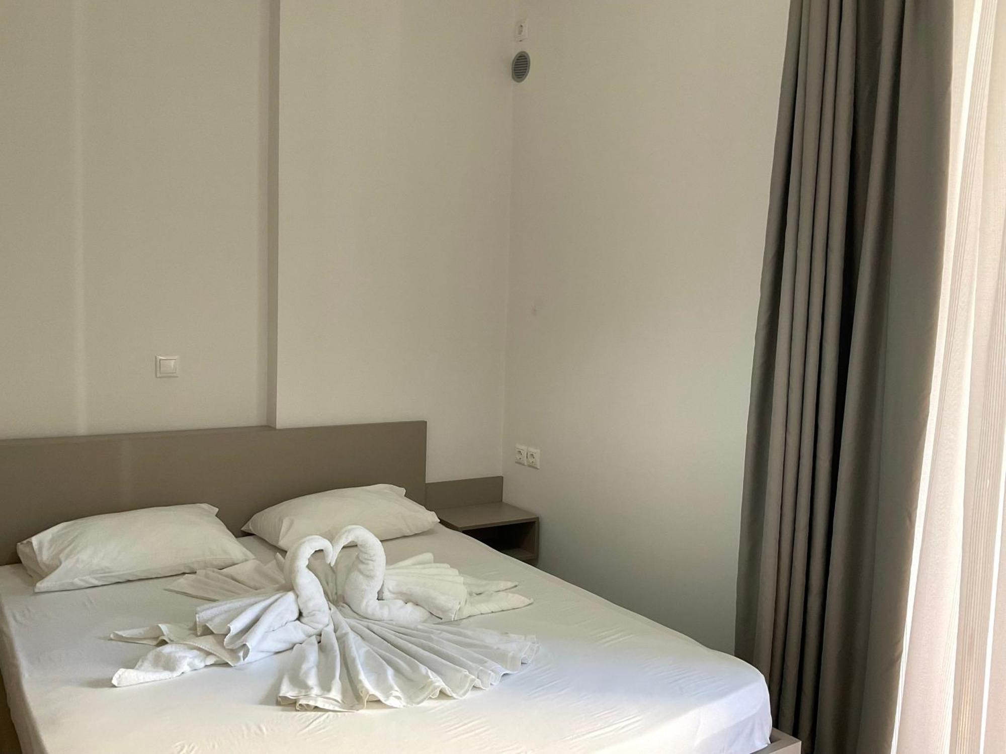 Mojito Beach Apartments With Free Parking Saranda Chambre photo