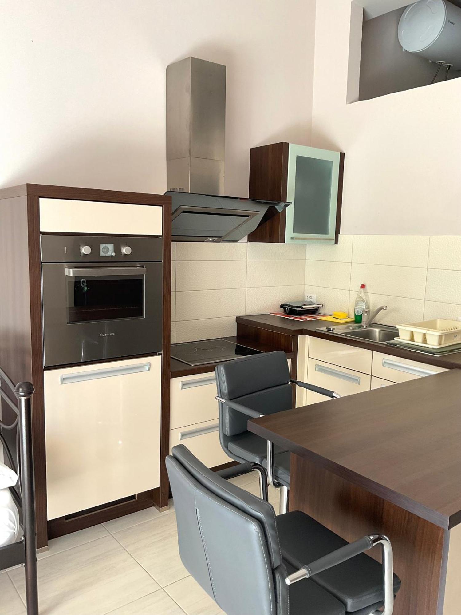 Mojito Beach Apartments With Free Parking Saranda Chambre photo